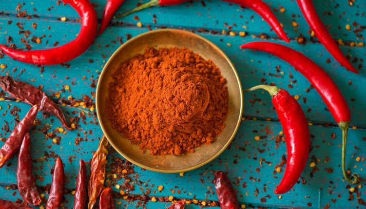 Il pepe di Cayenna, famosa varietà di peperoncino, è largamente impiegato in cucina e ha numerosi benefici per la salute: ecco le sue proprietà nutrizionali