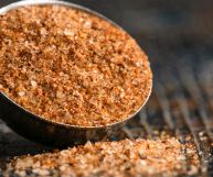 Miscela di spezie piccanti tipica del Nord America, il Cajun è un ottimo insaporitore per decine di ricette di qualsiasi tipo: ecco le sue caratteristiche