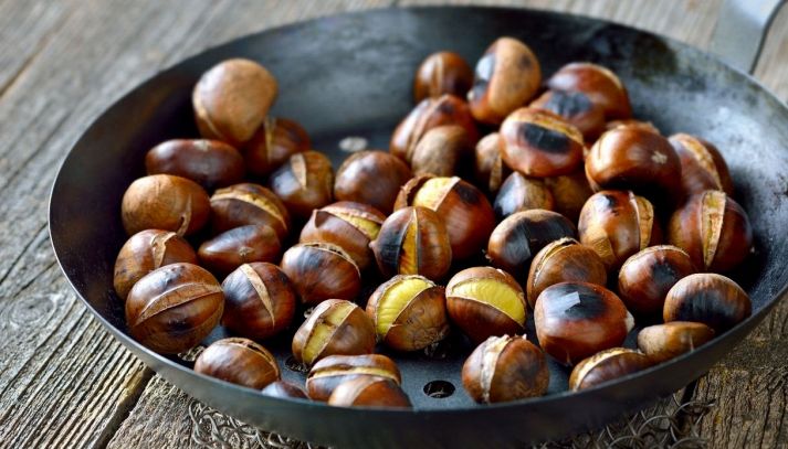 Ecco i modi per cuocere a casa le castagne