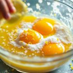 preparazione crema per la crostata