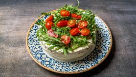 Torta tramezzino: antipasto fresco e scenografico per feste