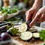 Melanzane tagliate a metà