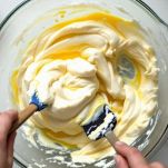 Unite gli albumi ai tuorli