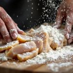 Infarinare le fettine