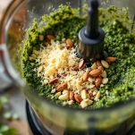 Pesto di ortiche e mandorle