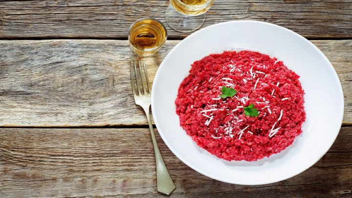 Risotto rosso alla barbabietola