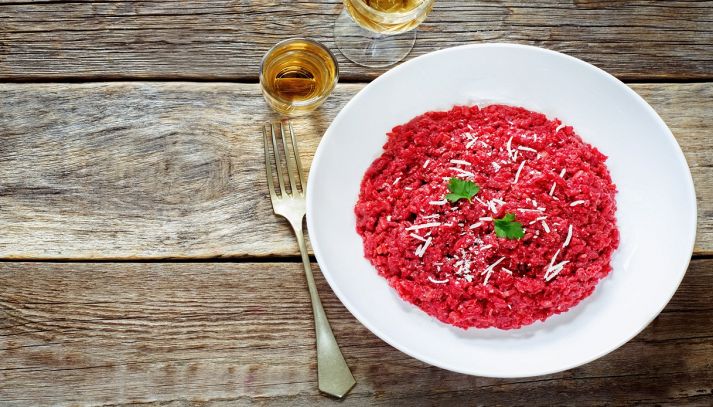 Risotto rosso alla barbabietola