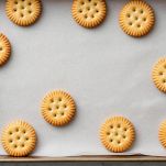 Biscotti secchi in teglia