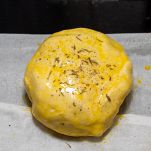 tomino in crosta di sfoglia