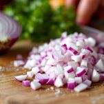 La preparazione delle cipolle di Tropea