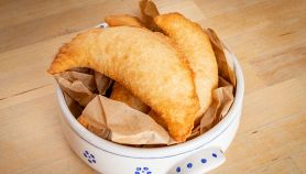 panzerotto pugliese napoletano ricetta fritto al forno varianti