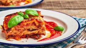 parmigiana di melanzane origine ricetta varianti napoletana di zucchine light non fritte