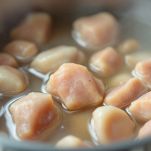 Carni raffreddate e affettate.