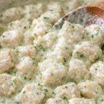 pesce mescolato con maionese di riso per crostini