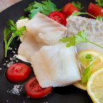 Procuratevi un filetto di baccalà dissalato. Se utilizzate baccalà sotto sale