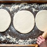 Lavorazione pane carasau