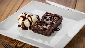 Ricetta mattonella di cioccolato ai pinoli