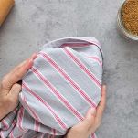 Coprite nuovamente la terrina con un telo di cotone