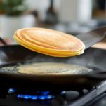 Pancake senza uova in padella