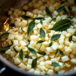 Soffritto di cipolla e salvia