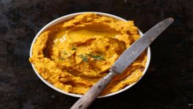 Hummus di zucca