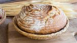 Pane con lievitazione nel cestino