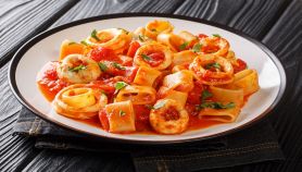 Pasta con totani allardiati