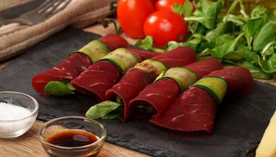 Rotolini di zucchine e bresaola