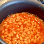 Aggiungete i fagioli lessati nella pentola