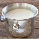 Latte nel pentolino