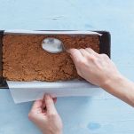 Pasta frolla nello stampo