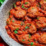Polpette di pesce spada al sugo in padella