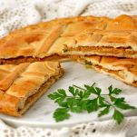 Torta salata con tonno