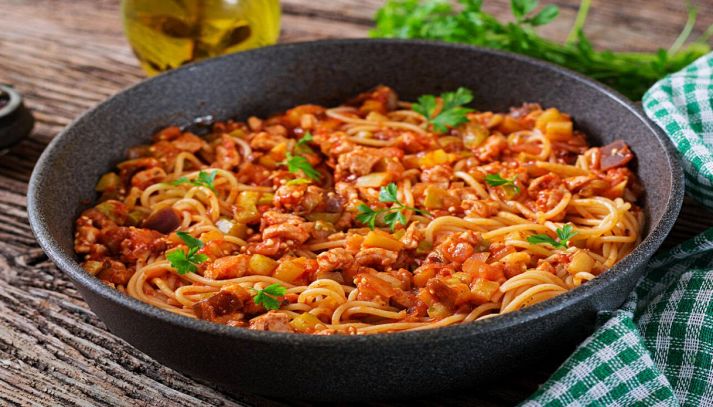 Pasta con melanzane e ricotta salata