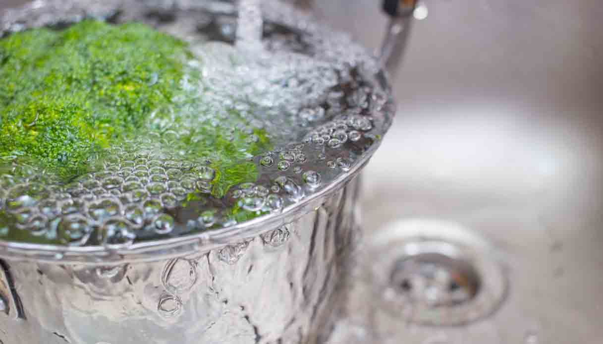 Come lavare correttamente i broccoli ed evitare vermi e parassiti_step_3