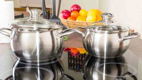 Come pulire le pentole bruciate esternamente