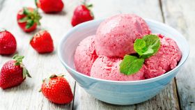 fragole proprietà benefici effetti collaterali controindicazioni