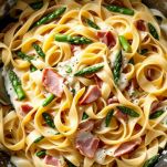 L'aggiunta della crema alla pasta