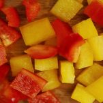 Quadretti di peperoni crudi