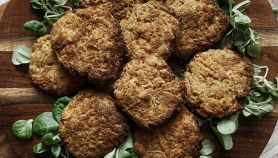 Mini hamburger di carote e ceci