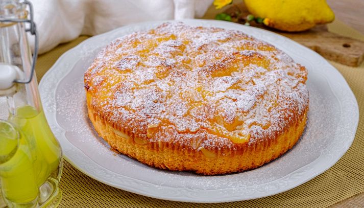 Torta con limoncello