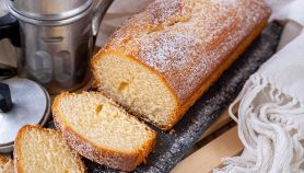 Plumcake all'orzo