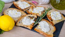 Bruschetta con crema di carciofi