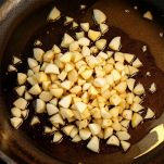 La preparazione dell'aglio