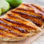 Fette di pollo grigliate con lime