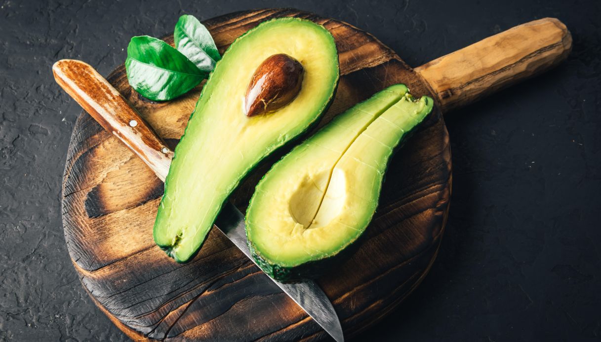 Come pulire l’avocado_step_2