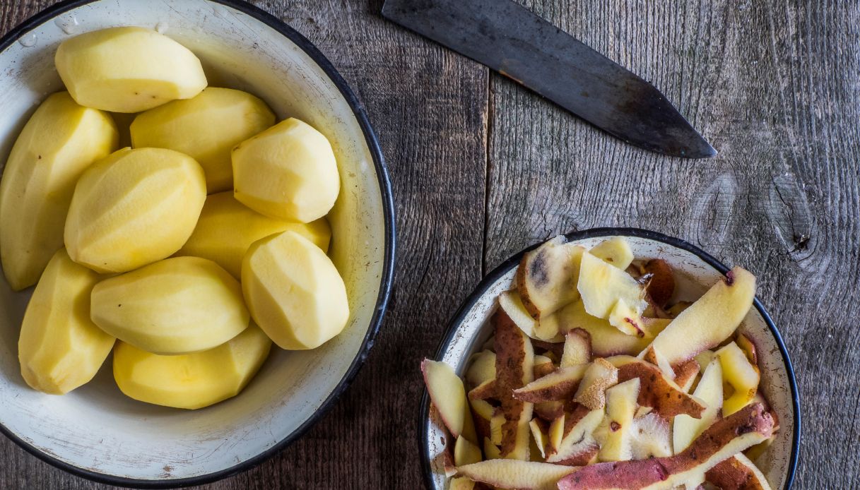 Come tagliare le patate a spicchi_step_1