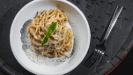 Spaghetti crema di burrata e melanzane