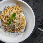 Spaghetti crema di burrata e melanzane
