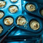 Caffè e panna negli stampini